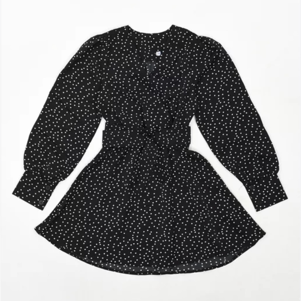 Women’s Black and White Polka Dot Dress